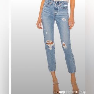 Levi's Light BlueStraight Leg Jeans/ high rise/ wedgie